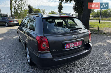 Універсал Toyota Avensis 2006 в 