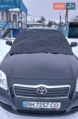 Седан Toyota Avensis 2004 в Сумах