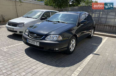Седан Toyota Avensis 2001 в Одесі