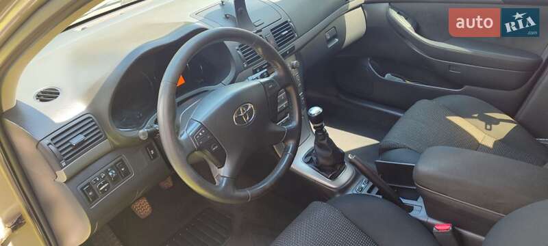 Универсал Toyota Avensis 2007 в Львове фото 28 Универсал Toyota Avensis 2007 в Львове
