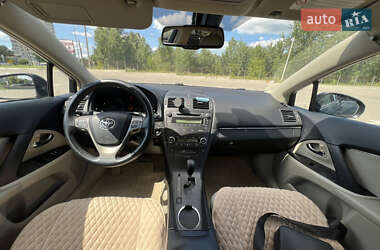 Универсал Toyota Avensis 2009 в 
