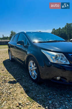 Универсал Toyota Avensis 2010 в Ивано-Франковске