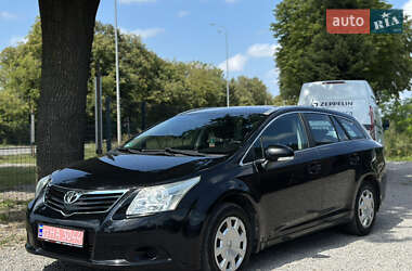 Универсал Toyota Avensis 2010 в Виннице