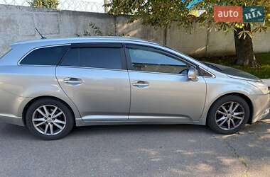 Універсал Toyota Avensis 2011 в Києві