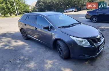 Універсал Toyota Avensis 2010 в Києві