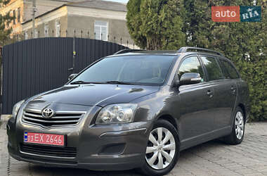Универсал Toyota Avensis 2008 в Луцке