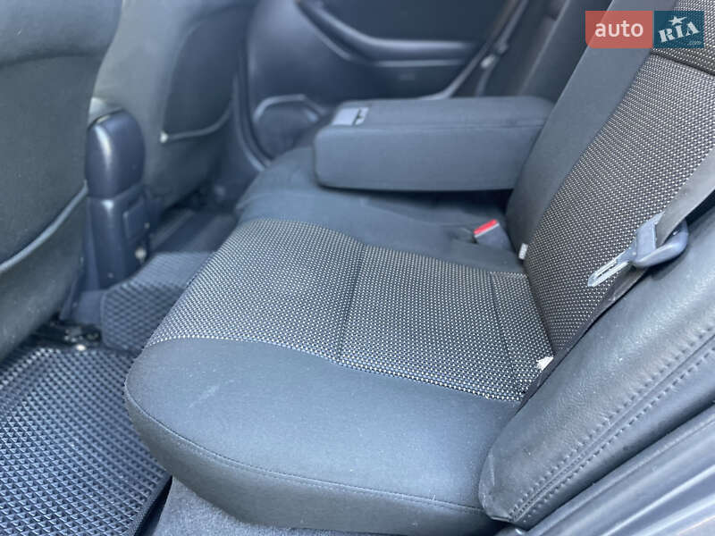 Універсал Toyota Avensis 2007 в Старокостянтинові фото 21 Універсал Toyota Avensis 2007 в Старокостянтинові