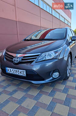 Універсал Toyota Avensis 2012 в Гайсину