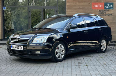 Универсал Toyota Avensis 2005 в Черкассах