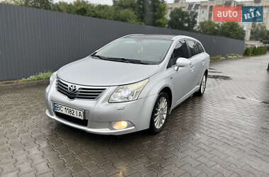 Універсал Toyota Avensis 2010 в Шептицькому
