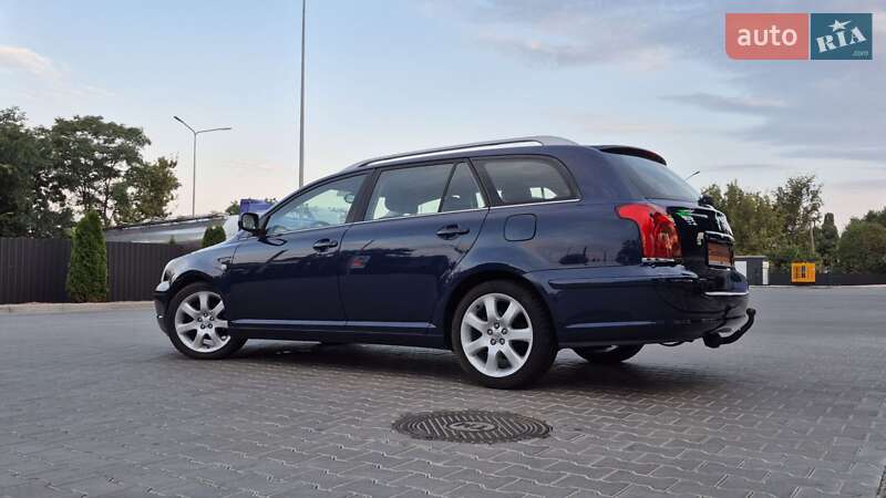 Универсал Toyota Avensis 2003 в Одессе