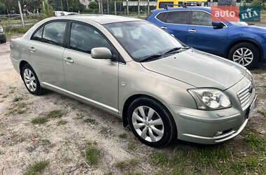 Седан Toyota Avensis 2005 в Києві