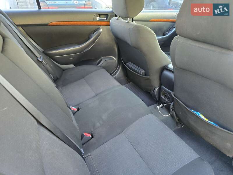 Седан Toyota Avensis 2008 в Боярці