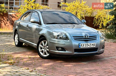 Седан Toyota Avensis 2008 в Харкові