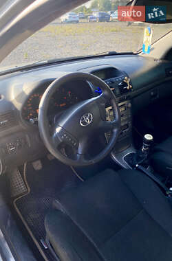 Универсал Toyota Avensis 2005 в 