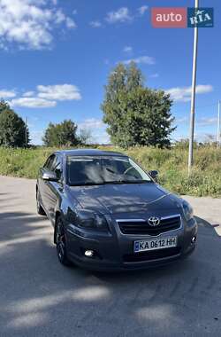 Седан Toyota Avensis 2008 в Вінниці
