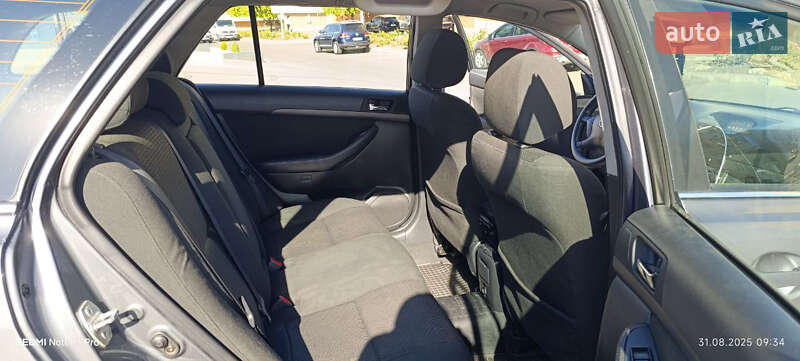 Универсал Toyota Avensis 2006 в Одессе