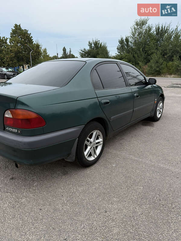 Седан Toyota Avensis 1998 в Днепре фото 5 Седан Toyota Avensis 1998 в Днепре