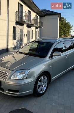 Універсал Toyota Avensis 2006 в Вінниці