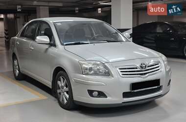 Седан Toyota Avensis 2008 в Києві