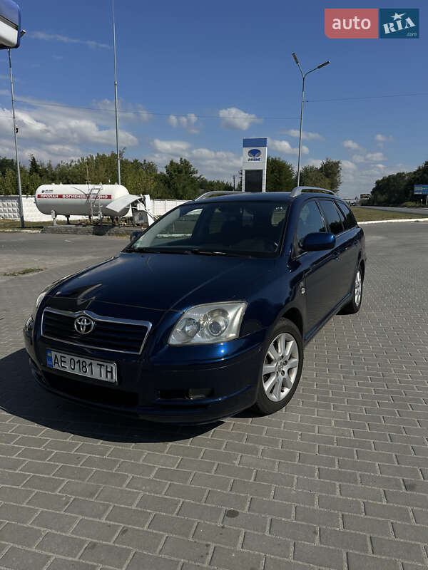 Универсал Toyota Avensis 2005 в Днепре