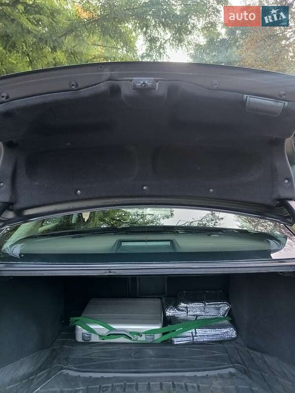 Седан Toyota Avensis 2011 в Василькове