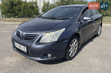 Седан Toyota Avensis 2011 в Черкассах