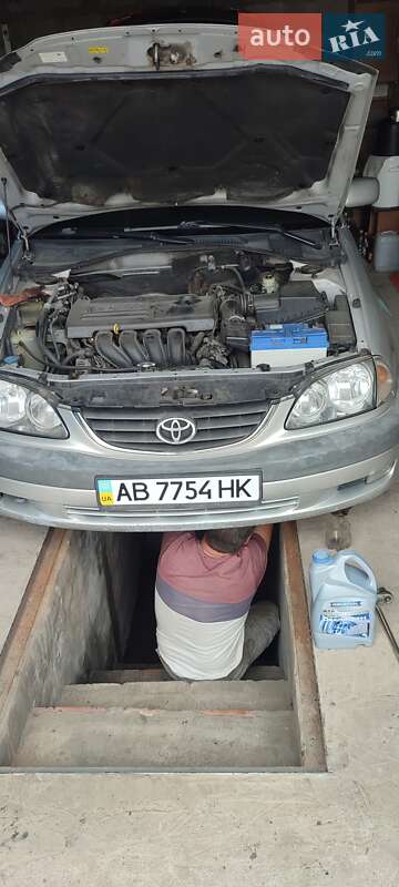 Универсал Toyota Avensis 2002 в Виннице