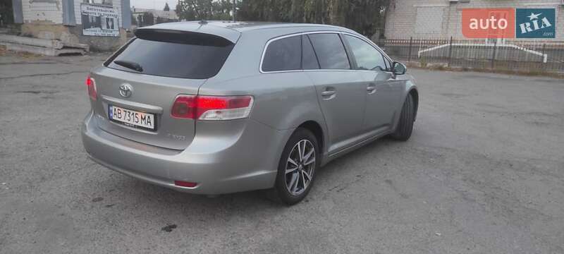 Универсал Toyota Avensis 2008 в Виннице