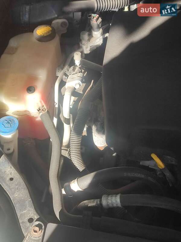 Универсал Toyota Avensis 2012 в Кропивницком