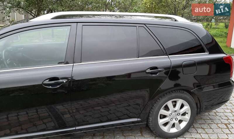 Универсал Toyota Avensis 2006 в Ивано-Франковске