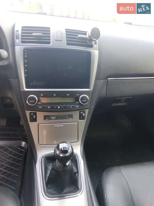 Седан Toyota Avensis 2008 в Чернигове фото 24 Седан Toyota Avensis 2008 в Чернигове