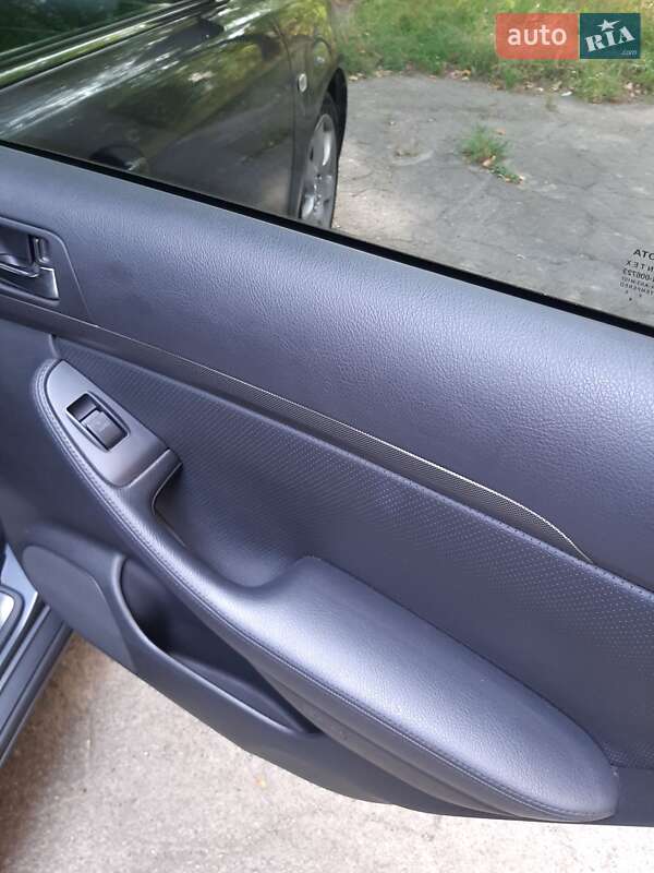 Универсал Toyota Avensis 2005 в Виннице