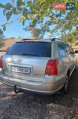 Універсал Toyota Avensis 2003 в Дніпрі