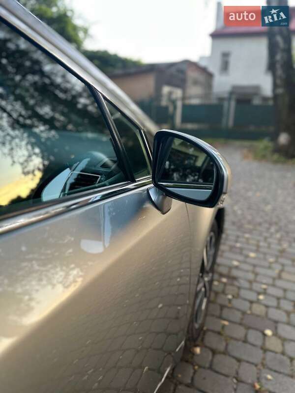 Универсал Toyota Avensis 2014 в Львове фото 18 Универсал Toyota Avensis 2014 в Львове