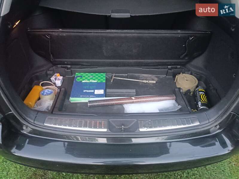 Універсал Toyota Avensis 2008 в Києві