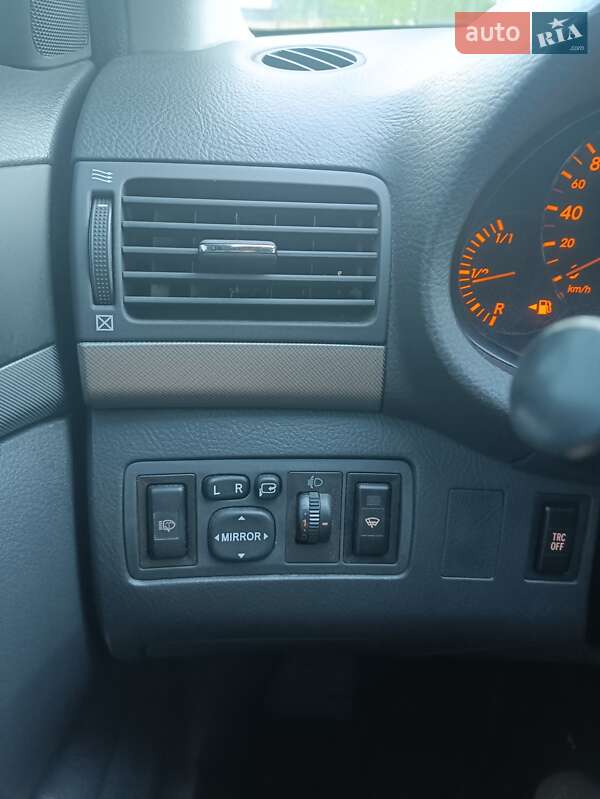 Універсал Toyota Avensis 2008 в Києві