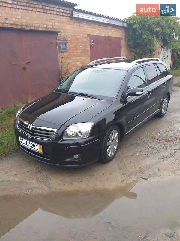 Toyota Avensis 2008