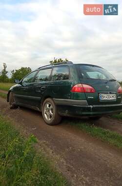 Універсал Toyota Avensis 2002 в Кодимі