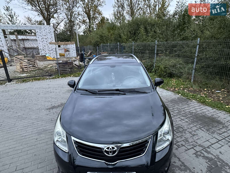 Універсал Toyota Avensis 2010 в Івано-Франківську фото 9 Універсал Toyota Avensis 2010 в Івано-Франківську