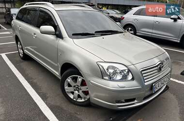 Универсал Toyota Avensis 2003 в Киеве