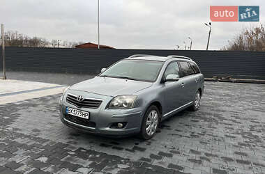 Универсал Toyota Avensis 2007 в Волочиске