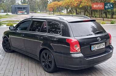 Универсал Toyota Avensis 2003 в 