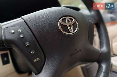 Универсал Toyota Avensis 2003 в 