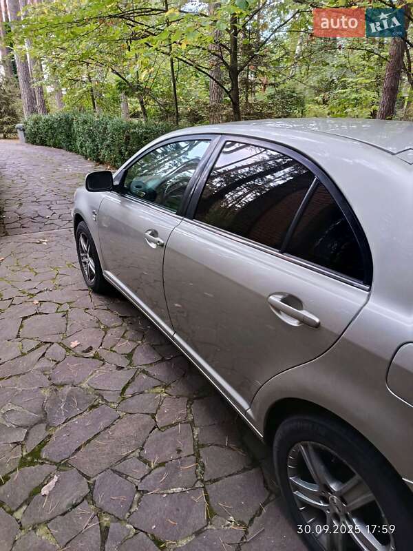 Лифтбек Toyota Avensis 2004 в Старых Петровцах фото 9 Лифтбек Toyota Avensis 2004 в Старых Петровцах