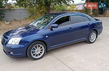 Седан Toyota Avensis 2003 в Белгороде-Днестровском