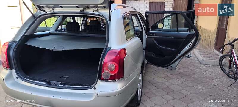 Универсал Toyota Avensis 2007 в Днепре