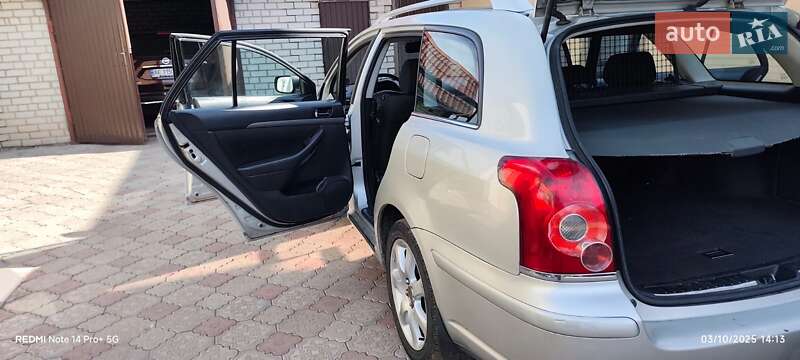 Универсал Toyota Avensis 2007 в Днепре