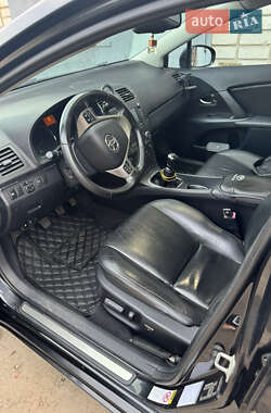 Универсал Toyota Avensis 2009 в 