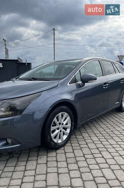 Универсал Toyota Avensis 2008 в Львове